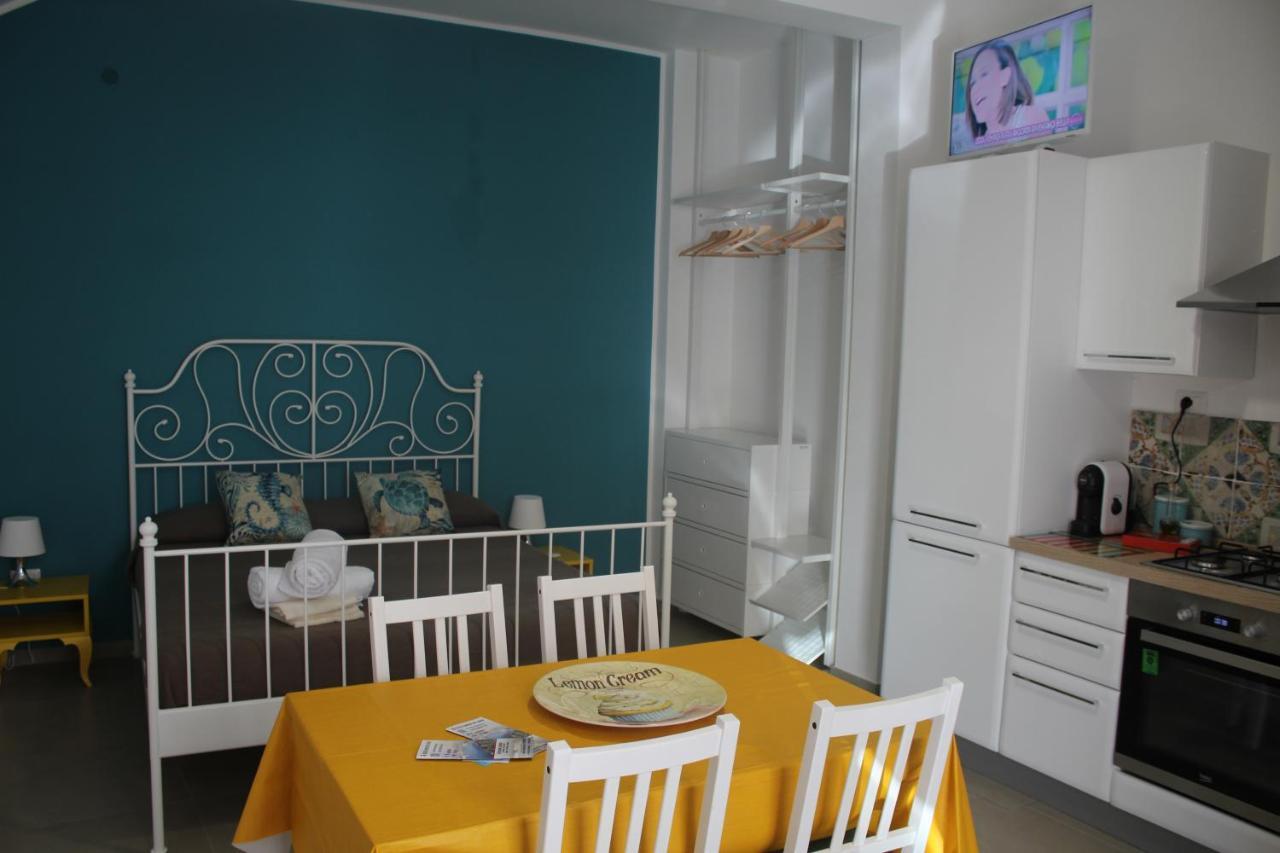 Casa Vacanze Gloria กัสเตลลัมมาเร เดล โกลโฟ ภายนอก รูปภาพ
