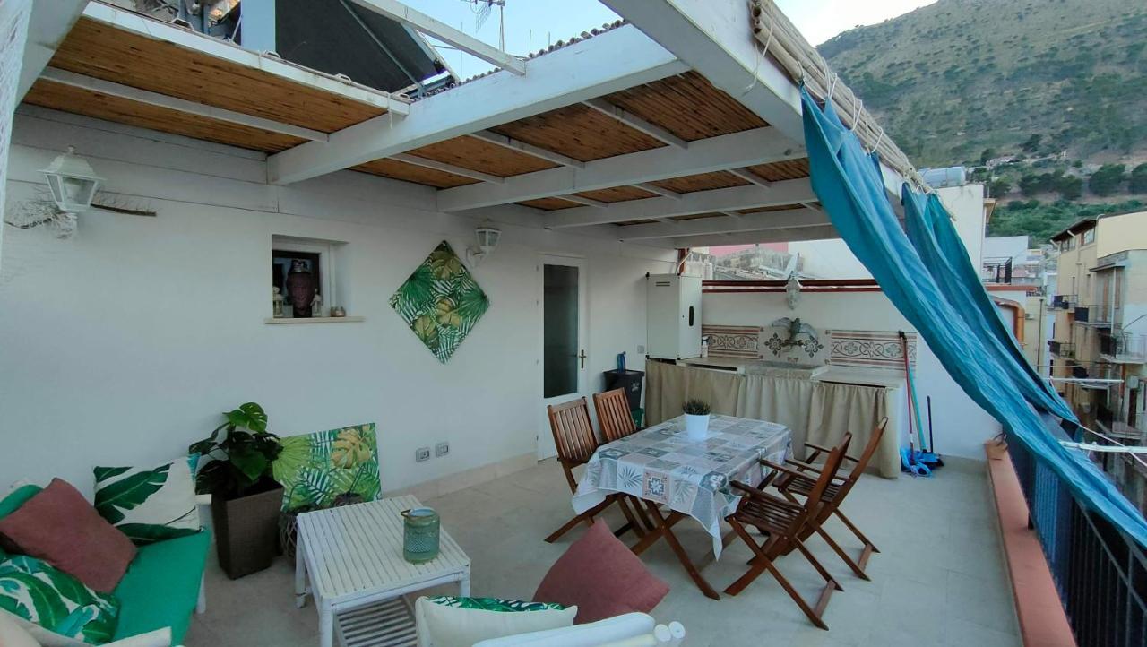Casa Vacanze Gloria กัสเตลลัมมาเร เดล โกลโฟ ภายนอก รูปภาพ